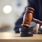 L'epilogo giudiziario di una tragedia incomprensibile: la condanna per i neonati sepolti nel giardino